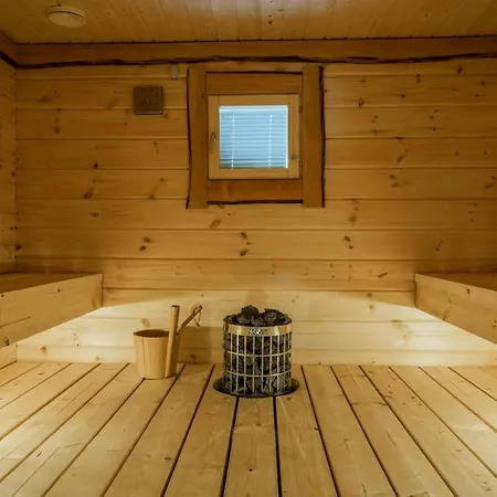 Villa Evon Luonto - Aulangon Rantahuvila Hämeenlinna