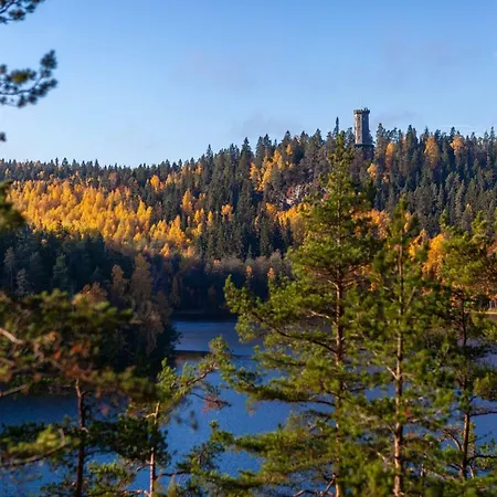 Evon Luonto - Aulangon Rantahuvila * Hämeenlinna