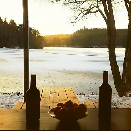 Evon Luonto - Aulangon Rantahuvila * Hämeenlinna