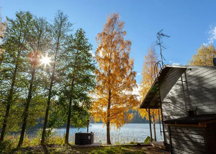 Evon Luonto - Aulangon Rantahuvila ハメーンリンナ